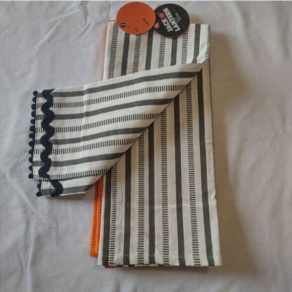 Boo Gnome set of 2 Halloween Kitchen Towels - Picture 5 of 6